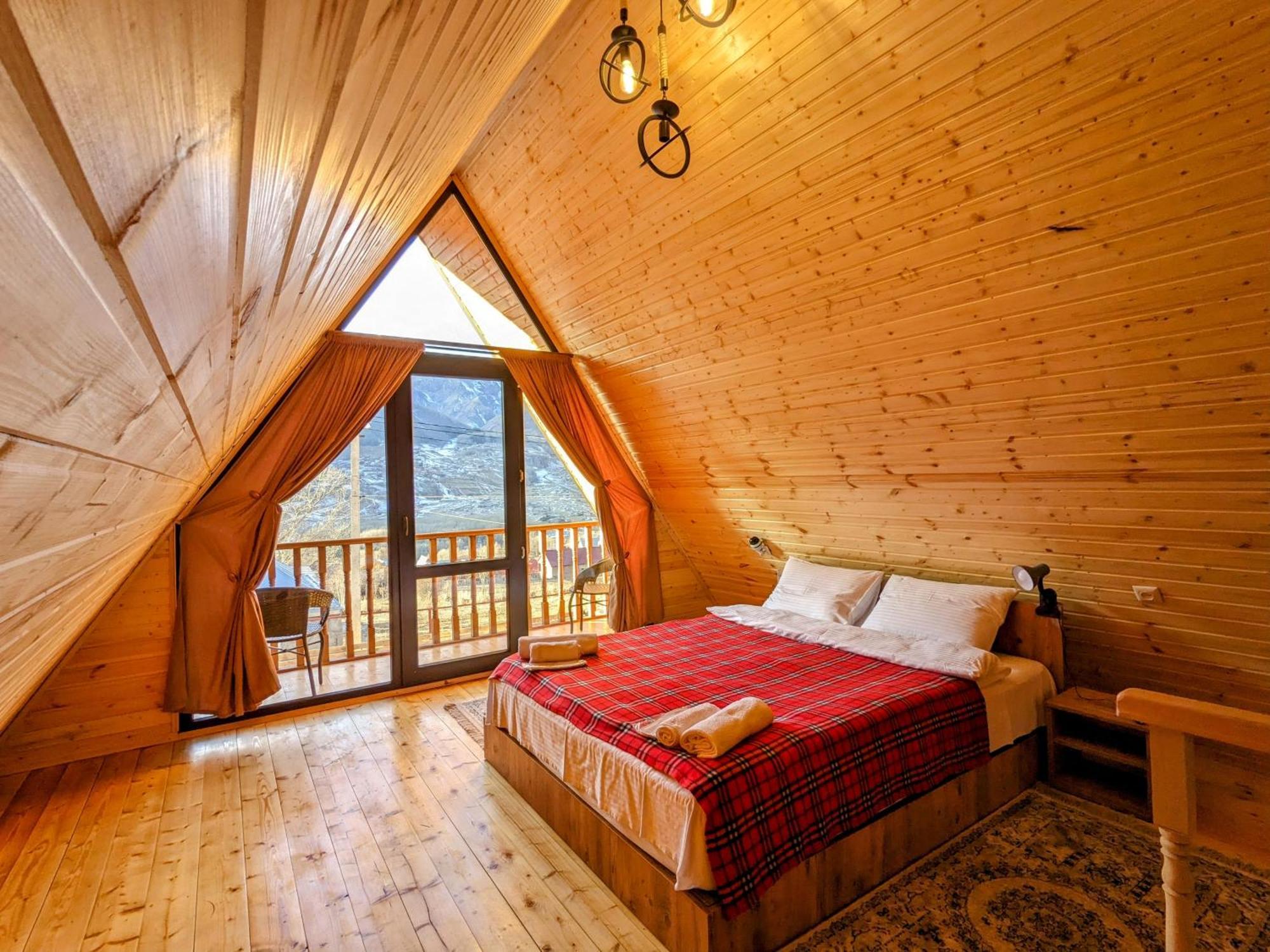 Cottage Caucasus Kazbegi Exterior foto